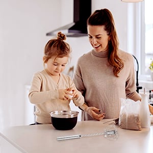 Semi-Automatic Egg Beater